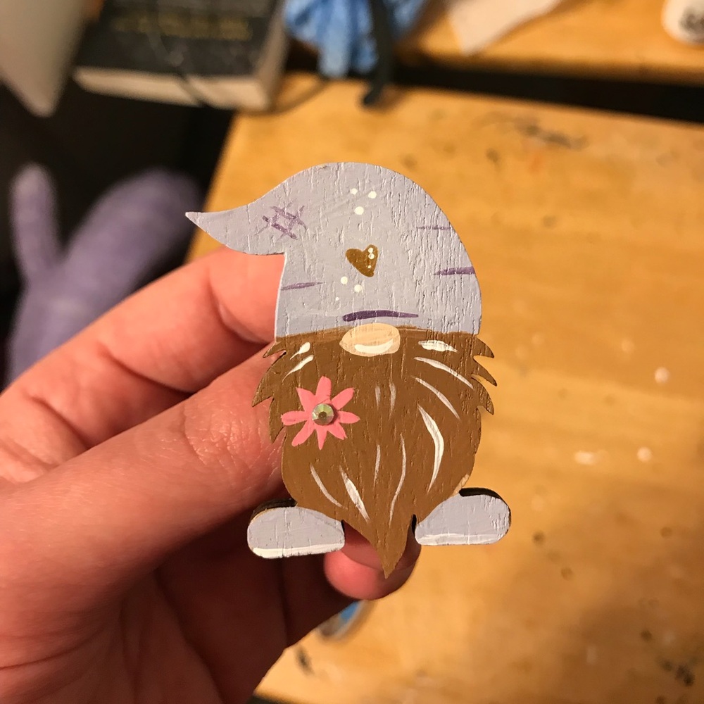 Gnome pin